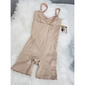 NEW Magic Bodyfashion Bodysuit Womens Small BEIGE Low Back Seamless Control 40LW